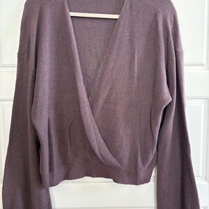 American Eagle Outfitters Women's Mauve V-Neck Sweater